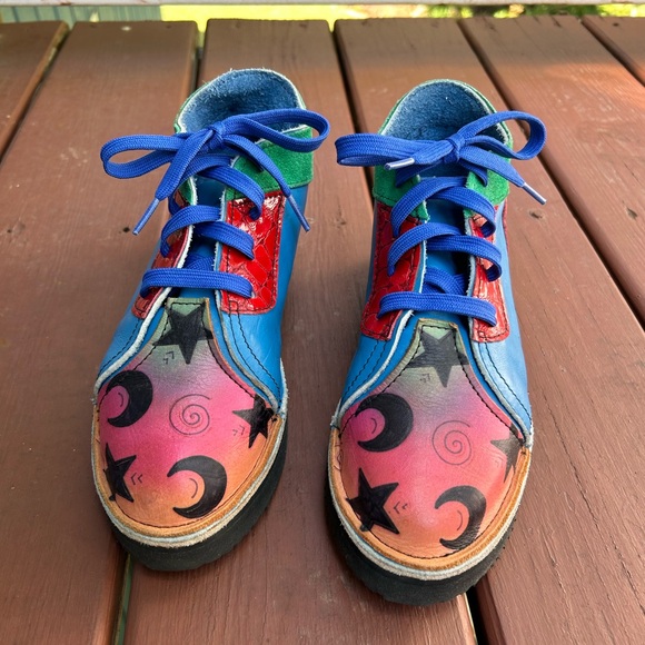 Handmade leather women’s booties. - Picture 3 of 11